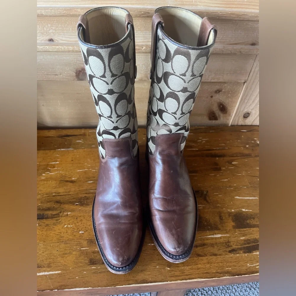 Brown coach logo riding boots - Picture 3 of 6